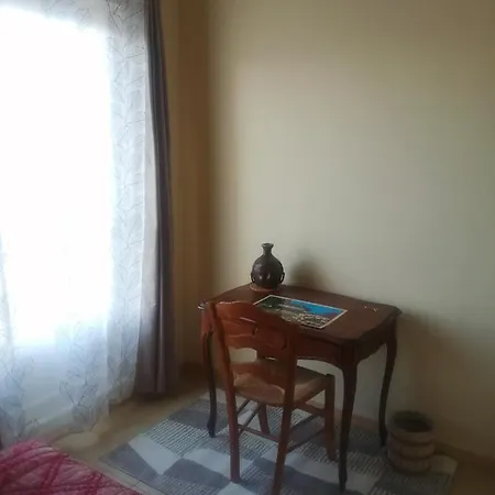Δωμάτια σε οικογενειακή κατοικία Chambre Avec Parking *